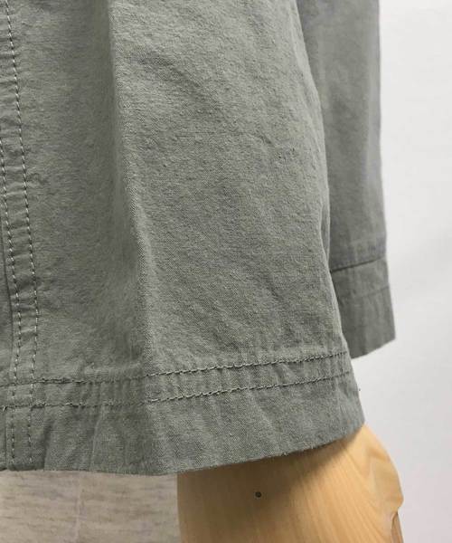 OMNES（オムネス）の「ウォッシュ加工ダンプ ノーカラージャケット（ノーカラージャケット・レディース・ブラック/ベージュ/アイボリー/キャメル/グレー系その他2・SMALL/MEDIUM）」の9枚目の写真