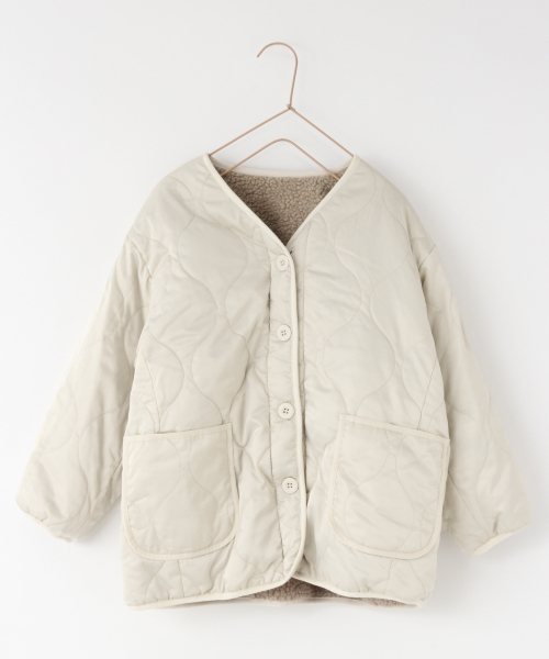 LOWRYS FARM（ローリーズファーム）の「リバーシブルボアブルゾン/KIDS　847185（ブルゾン・キッズ・アイボリー/チャコールグレー/ベージュ・110/120/130）」の6枚目の写真
