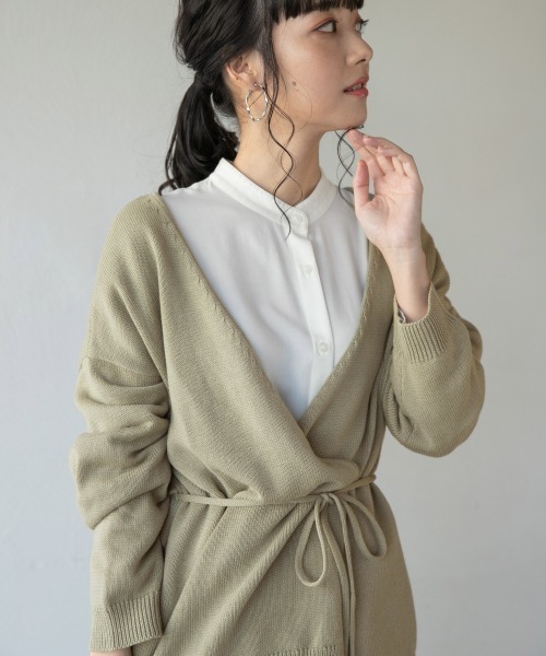 LOWRYS FARM（ローリーズファーム）の「カシュクールカーディガン　869940（カーディガン/ボレロ・レディース・ブラック/ブラウン/グリーン/アイボリー・FREE）」の4枚目の写真