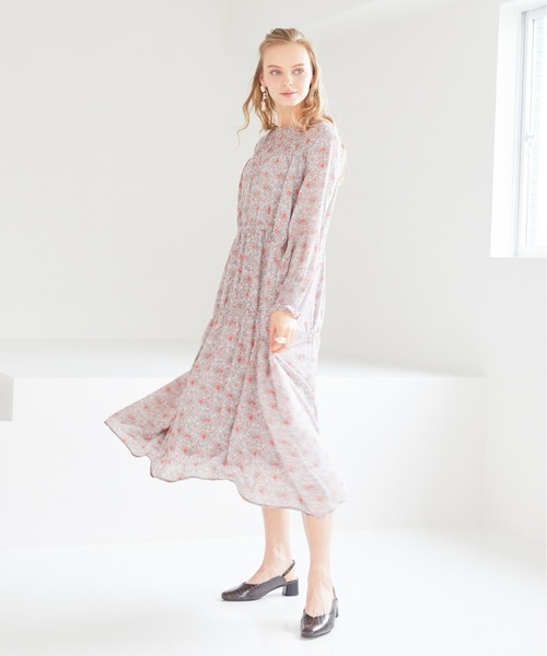 Cheek（チーク）の「マーガレット柄シャーリングワンピース（ワンピース・レディース・イエロー/グリーン/サックスブルー・MEDIUM）」の6枚目の写真