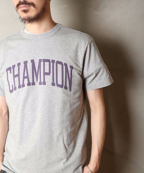 Champion(チャンピオン)の「【CHAMPION/チャンピオン】アーチデザイン ワンポイントブランドロゴ リラクシングシルエット ユニセックスサイジング 半袖Tシャツ C3-R321(Tシャツ/カットソー・メンズ・ネイビー/レッド/ホワイト/杢グレー/ブルー・X-LARGE/MEDIUM/LARGE)」の6枚目の写真
