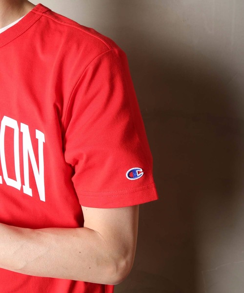 Champion(チャンピオン)の「【CHAMPION/チャンピオン】アーチデザイン ワンポイントブランドロゴ リラクシングシルエット ユニセックスサイジング 半袖Tシャツ C3-R321(Tシャツ/カットソー・メンズ・ネイビー/レッド/ホワイト/杢グレー/ブルー・X-LARGE/MEDIUM/LARGE)」の21枚目の写真