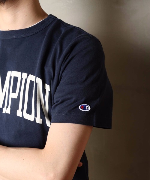 Champion(チャンピオン)の「【CHAMPION/チャンピオン】アーチデザイン ワンポイントブランドロゴ リラクシングシルエット ユニセックスサイジング 半袖Tシャツ C3-R321(Tシャツ/カットソー・メンズ・ネイビー/レッド/ホワイト/杢グレー/ブルー・X-LARGE/MEDIUM/LARGE)」の16枚目の写真