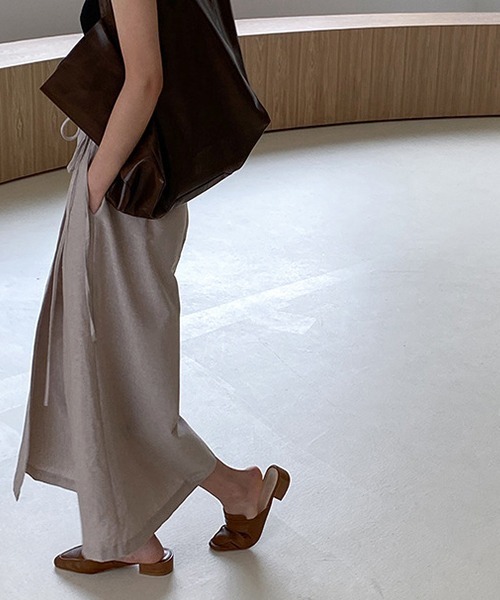 chuclla（チュクラ）の「【chuclla】Wide wrap linen pants sb-4 ex-101 chw1168（その他パンツ・レディース・モカ/ライトベージュ・FREE）」の3枚目の写真