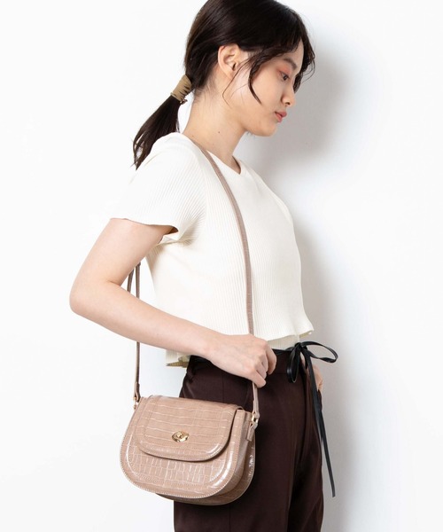 WEGO（ウィゴー）の「WEGO/クロコ型押しミニショルダーバッグ（ショルダーバッグ・レディース・ブラック/ベージュ/ライトブラウン・FREE）」の3枚目の写真