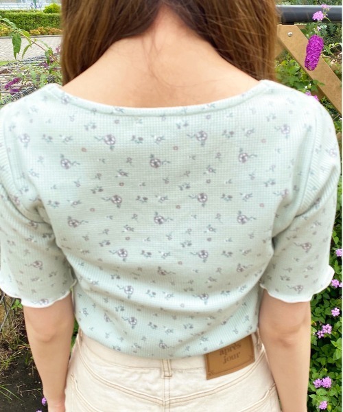 apres jour(アプレジュール)の「ちびモチーフくしゅくしゅTシャツ【ZOZOTOWN限定アイテム】【7AP】(Tシャツ/カットソー・レディース・ベージュ/オフホワイト/ミント・フリー)」の4枚目の写真