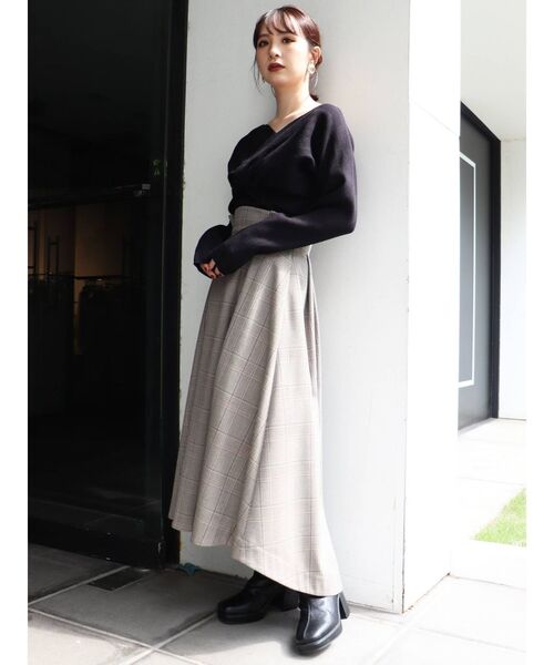 MURUA（ムルーア）の「ワイドベルトボリュームスカート（スカート・レディース・ダークグレー/ベージュ/その他1・FREE）」の7枚目の写真