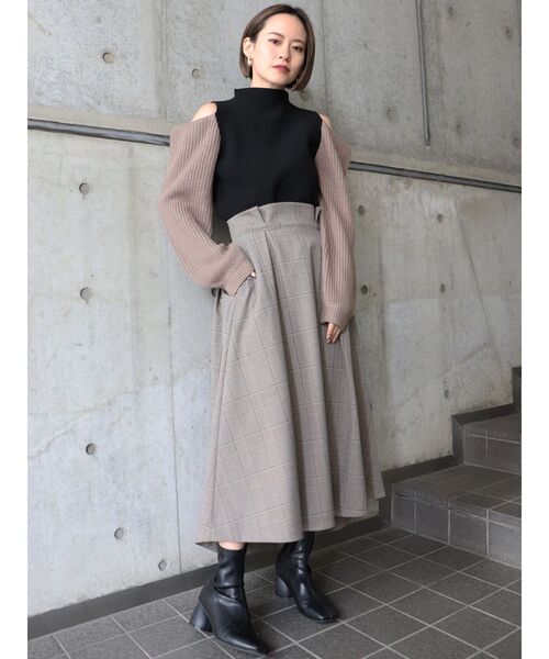 MURUA（ムルーア）の「ワイドベルトボリュームスカート（スカート・レディース・ダークグレー/ベージュ/その他1・FREE）」の14枚目の写真