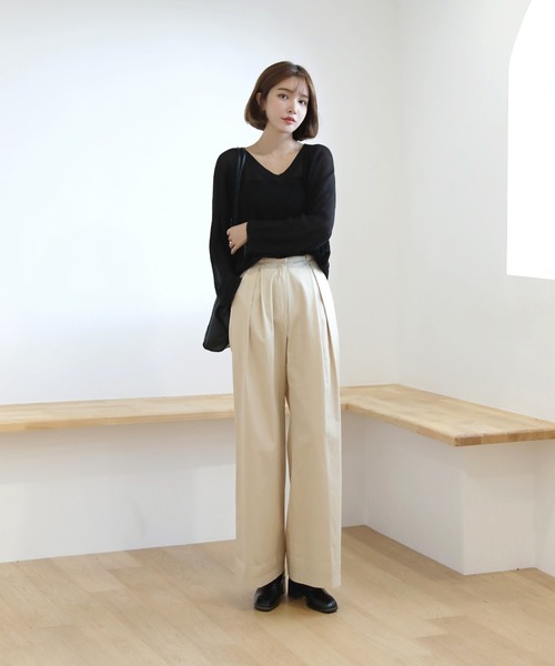 by muni:r（バイ ムニール）の「ストラップ クロスバッグ（ショルダーバッグ・レディース・アイボリー/ブラック・ONE SIZE）」の11枚目の写真