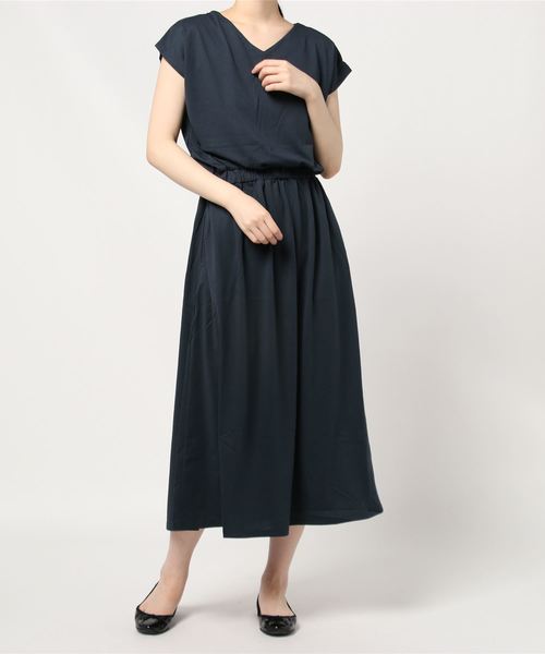 AMERICAN HOLIC（アメリカンホリック）の「Vネックウエスト切り替えフレンチスリーブカットワンピース　＊〇（ワンピース・レディース・グリーン/ブラウン/ネイビー/グレー・FREE）」の17枚目の写真