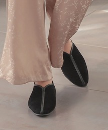 KOBE LETTUCE | スクエアトゥフラットソールパイピングバブーシュ(その他シューズ)