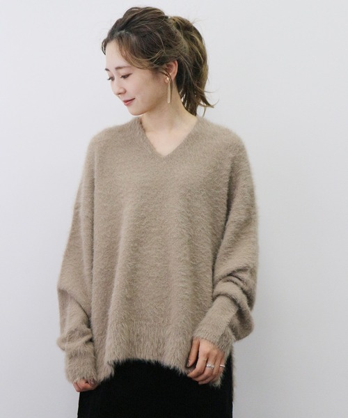 AMERICAN HOLIC（アメリカンホリック）の「Vネックフワフワニットプルオーバー　＊（ニット/セーター・レディース・ライトグレー/オフホワイト/モカ/ミント/チャコールグレー・MEDIUM/LARGE）」の10枚目の写真