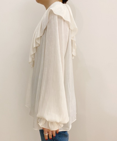 SHENERY（シーナリー）の「ジャガードフリルカラーブラウス（シャツ/ブラウス・レディース・ブラック/オフホワイト・FREE）」の8枚目の写真