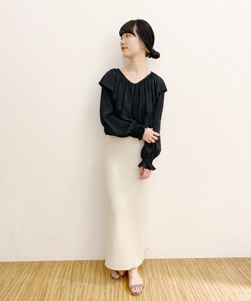 SHENERY（シーナリー）の「ジャガードフリルカラーブラウス（シャツ/ブラウス・レディース・ブラック/オフホワイト・FREE）」の17枚目の写真