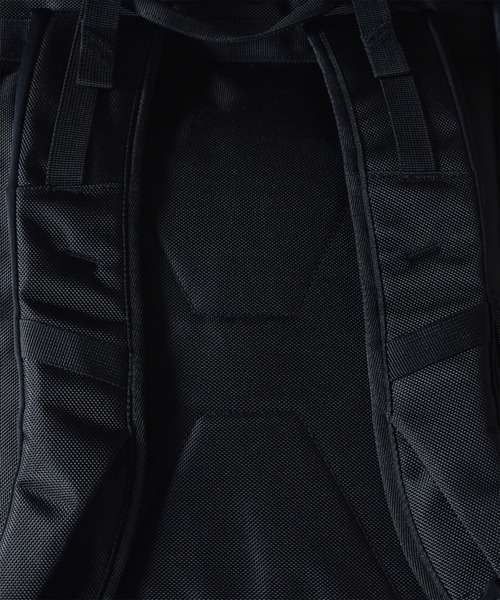 Satellite（サテライト）の「【2021モデル Satellite(サテライト)】" BOXXX " (ボックス) /STANNDARD LINE (ターポリン) 耐水圧：74000ml（バックパック/リュック・メンズ・ブラック/ブラック×ホワイト/ブラック×ブラック・FREE）」の17枚目の写真