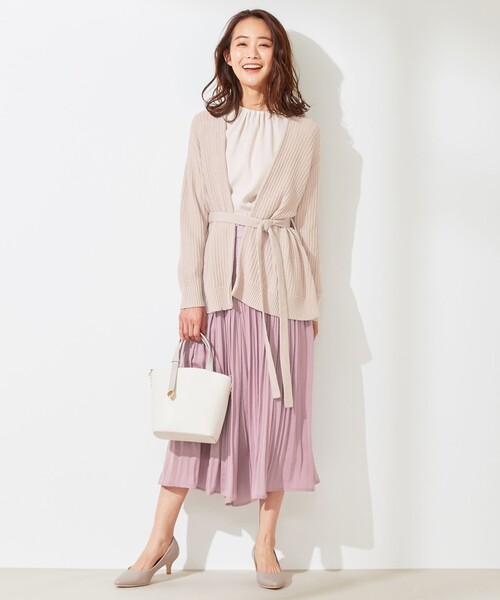 ANY SIS(エニィスィス)の「【洗える】タックスプリング カーディガン(カーディガン/ボレロ・レディース・ベージュ系/ライトグリーン系・4)」の4枚目の写真