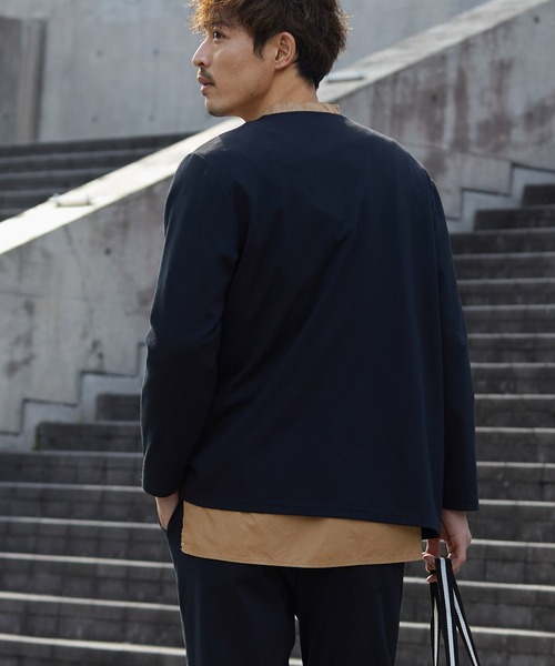 OMNES Another Edition(オムネス アナザーエディション)の「メンズ ストレッチポンチ ノーカラージャケット(ノーカラージャケット・メンズ・ブラック/グレイッシュベージュ/チャコール・MEDIUM/LARGE)」の20枚目の写真