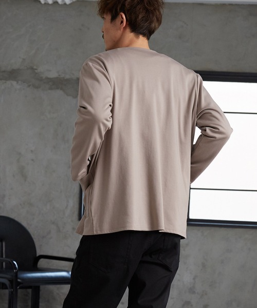 OMNES Another Edition(オムネス アナザーエディション)の「メンズ ストレッチポンチ ノーカラージャケット(ノーカラージャケット・メンズ・ブラック/グレイッシュベージュ/チャコール・MEDIUM/LARGE)」の16枚目の写真