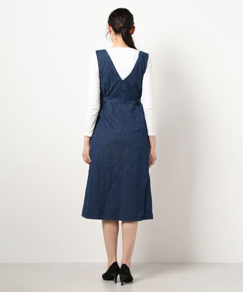 Roomy's（ルーミーズ）の「デニムジャンスカ（ワンピース・レディース・ネイビー・FREE）」の2枚目の写真