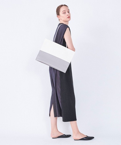 Laugoa(ラウゴア)の「【LAUGOA / ラウゴア】ASSEN トートバック(トートバッグ・レディース・ブラック/ベージュ/グレー/シルバー・FREE)」の11枚目の写真