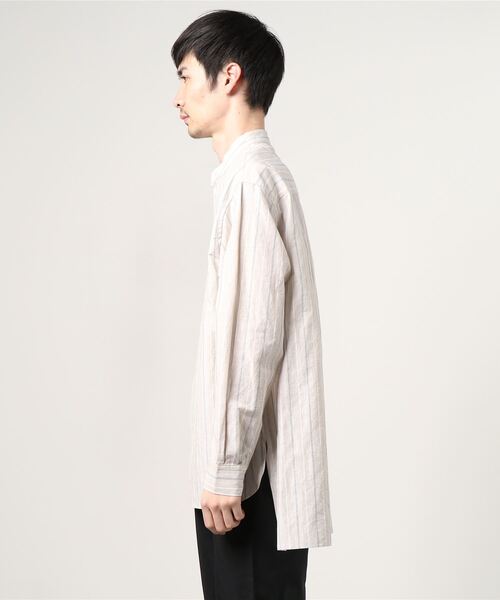 ATELIER BETON（アトリエベトン）の「STRIPE BAND COLLAR SHIRT（シャツ/ブラウス・メンズ・ベージュ/グレー・2/4/3）」の4枚目の写真