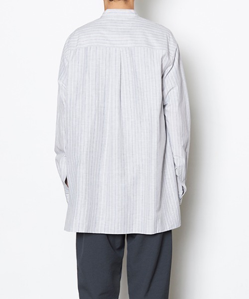 ATELIER BETON（アトリエベトン）の「STRIPE BAND COLLAR SHIRT（シャツ/ブラウス・メンズ・ベージュ/グレー・2/4/3）」の16枚目の写真