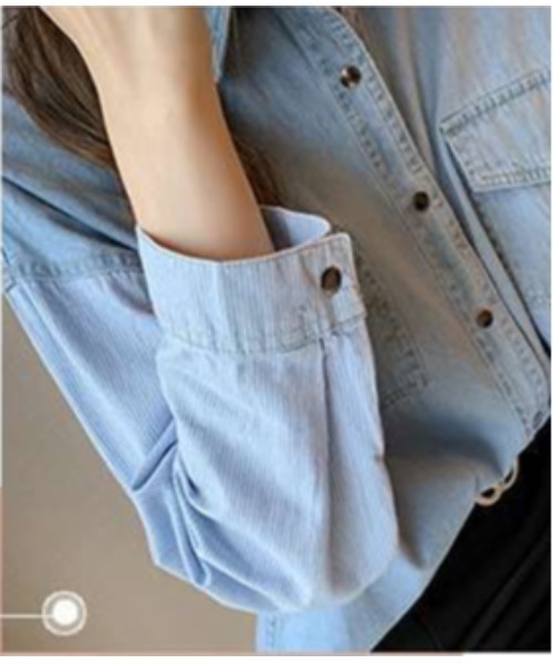 おしゃれスタ(オシャレスタ)の「大人カジュアル 胸フラップポケットゆるシルエットダンガリーシャツ(シャツ/ブラウス・レディース・ライトブルー/ブルー・M/L/S/XL)」の12枚目の写真