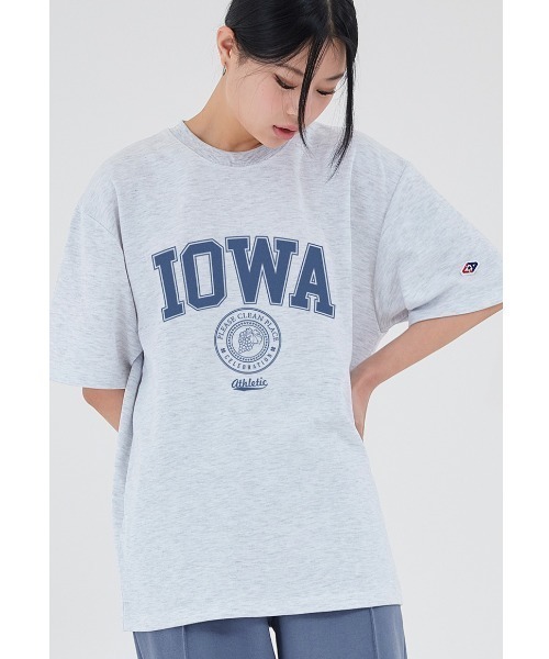 ACOVER(オコボ)の「『ACOVER/オコボ』IOWA CIRCLE T-SHIRTS/カレッジデザイン 半袖Tシャツ(Tシャツ/カットソー・レディース・ライトグレー/ホワイト/ブラック/ライトブルー・M)」の3枚目の写真