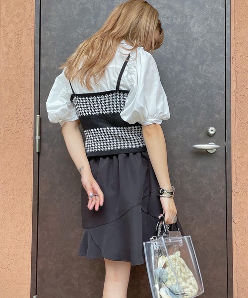 WEGO（ウィゴー）の「WEGO/ダブルボタン千鳥ビスチェ（タンクトップ・レディース・ブラック・FREE）」の8枚目の写真