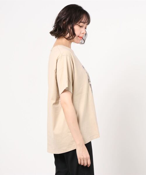 IKKUNA（イクナ）の「print T-shirt ii（Tシャツ/カットソー・レディース・ホワイト/ブラウン系その他2/ブラウン系その他・1）」の5枚目の写真
