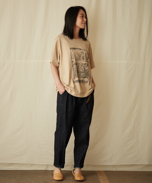 IKKUNA（イクナ）の「print T-shirt ii（Tシャツ/カットソー・レディース・ホワイト/ブラウン系その他2/ブラウン系その他・1）」の10枚目の写真