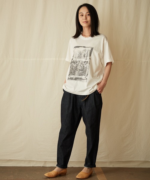 IKKUNA（イクナ）の「print T-shirt ii（Tシャツ/カットソー・レディース・ホワイト/ブラウン系その他2/ブラウン系その他・1）」の15枚目の写真