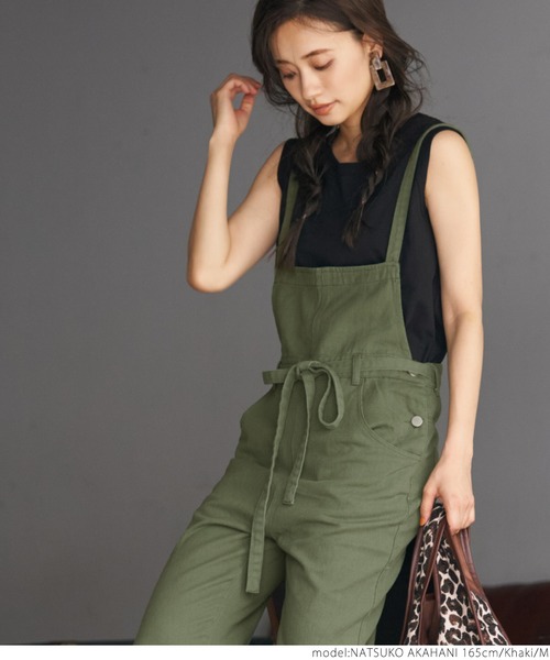 coca（coca）（コカ）の「ゆるっとサイズ感カツラギサロペット（サロペット/オーバーオール・レディース・カーキ/アイボリー・M/L）」の7枚目の写真