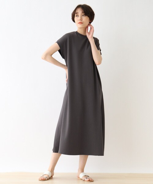 DRESKIP(ドレスキップ)の「◆バックヘンリ-ロングワンピース(ワンピース・レディース・カーキ/アイボリー/グレー系その他・02/03/04)」の2枚目の写真