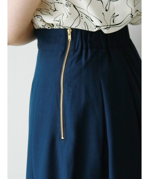 Te chichi（テチチ）の「麻調タックフレアスカート（スカート・レディース・イエロー/カーキ/ネイビー・SMALL/MEDIUM）」の8枚目の写真