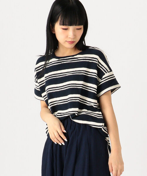 BEAMS HEART（ビームスハート）の「BEAMS HEART / ボーダー柄 クルーネック Tシャツ（Tシャツ/カットソー・レディース・ライトグレー/ネイビー/オフホワイト・FREE）」の3枚目の写真