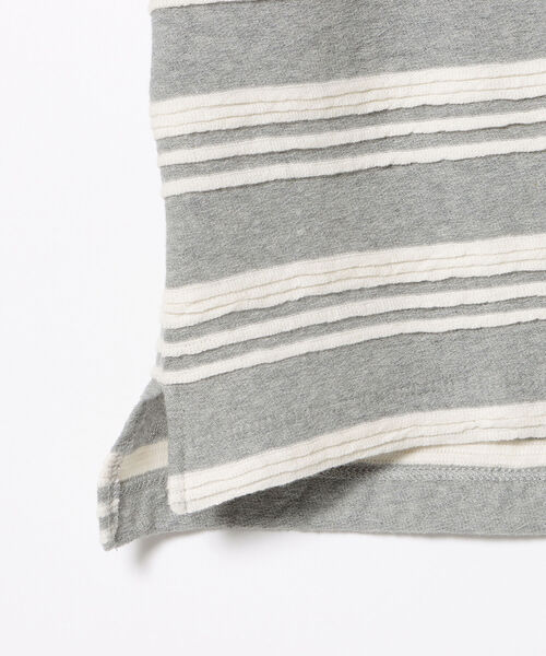 BEAMS HEART（ビームスハート）の「BEAMS HEART / ボーダー柄 クルーネック Tシャツ（Tシャツ/カットソー・レディース・ライトグレー/ネイビー/オフホワイト・FREE）」の6枚目の写真