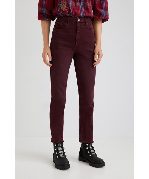 Desigual(デシグアル)の「アンクルストレートパンツ TIBER(デニムパンツ・レディース・ワイン・2L/3L/SS/S/M/L)」の1枚目の写真