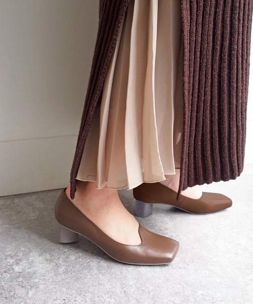 cava cava(サヴァサヴァ)の「オブリークスクエアトゥパンプス -1320401(パンプス・レディース・ブラック/ブラウン/ベージュ・24.5cm/23.5cm/23.0cm/22.5cm/24.0cm)」の9枚目の写真