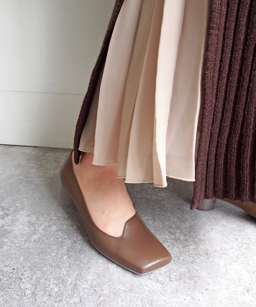 cava cava(サヴァサヴァ)の「オブリークスクエアトゥパンプス -1320401(パンプス・レディース・ブラック/ブラウン/ベージュ・24.5cm/23.5cm/23.0cm/22.5cm/24.0cm)」の20枚目の写真