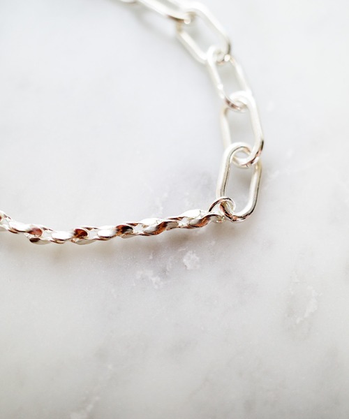 ISOLATION（アイソレーション）の「【ISOLATION / アイソレーション】SV925 Twist Mix Chain Bracelet /ツイストミックスチェーンブレスレット（ブレスレット・レディース・シルバー・17cm）」の5枚目の写真