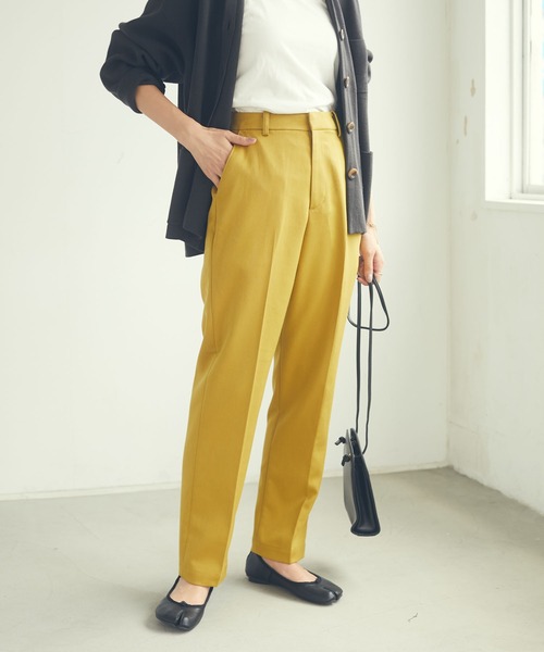 CRAFT STANDARD BOUTIQUE（クラフトスタンダードブティック）の「センタープレスサブリナパンツ　＊◇（スラックス・レディース・ブラック/マスタード・M/L）」の2枚目の写真