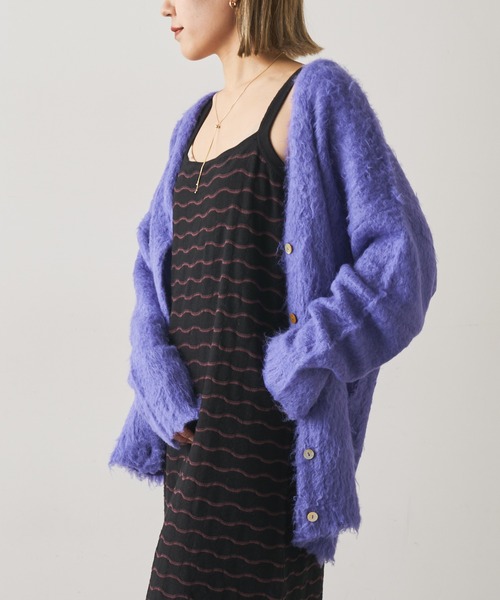 Omekashi(オメカシ)の「シャギーVカーディガン(カーディガン/ボレロ・レディース・ライトグレー/パープル/オレンジ・FREE)」の12枚目の写真