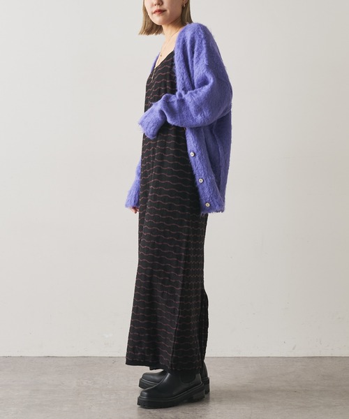 Omekashi(オメカシ)の「シャギーVカーディガン(カーディガン/ボレロ・レディース・ライトグレー/パープル/オレンジ・FREE)」の18枚目の写真