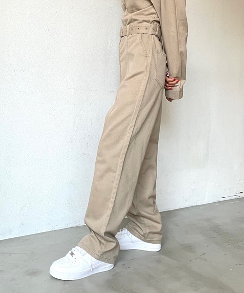 SHAGGIE（シャギー）の「ベルト付きミリタリーデニムジャンプスーツ（サロペット/オーバーオール・レディース・ブラック/ベージュ・FREE）」の5枚目の写真