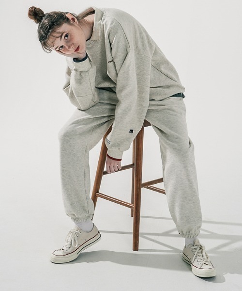 WV PROJECT（ダブリューブイプロジェクト）の「WV PROJECT(ダブリューブイプロジェクト)/JEJE SWEATSHIRT/オーバーサイズ 襟付き スウェット【セットアップ対応商品】（スウェット・レディース・ブラック/グレー/オートミール/ネイビー・M/L/S）」の12枚目の写真