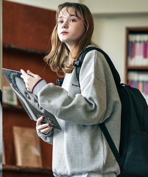 WV PROJECT（ダブリューブイプロジェクト）の「WV PROJECT(ダブリューブイプロジェクト)/JEJE SWEATSHIRT/オーバーサイズ 襟付き スウェット【セットアップ対応商品】（スウェット・レディース・ブラック/グレー/オートミール/ネイビー・M/L/S）」の9枚目の写真