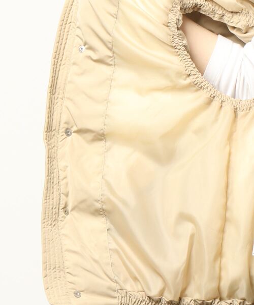 RODEO CROWNS WIDE BOWL（ロデオクラウンズワイドボウル）の「HOOD PUFF ベスト（ダウンベスト・レディース・ブラック/ベージュ/グリーン・FREE）」の4枚目の写真