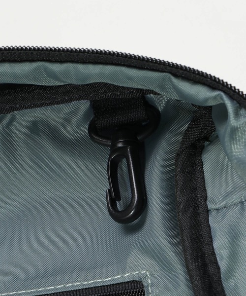 ikka（イッカ）の「HD ポリエステル3WAYバッグ（ショルダーバッグ・メンズ・ブラック/オリーブ・FREE）」の9枚目の写真
