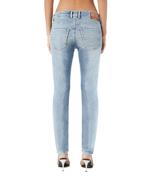 DIESEL（ディーゼル）の「DIESEL SS22 レディース デニム パンツ ジョグジーンズ ボーイフレンド（デニムパンツ・レディース・インディゴブルー・29inch/25inch/27inch/23inch/31inch）」の8枚目の写真